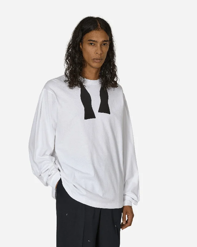 Men's athletic t-shirt-Bow Tie Longsleeve T-Shirt White