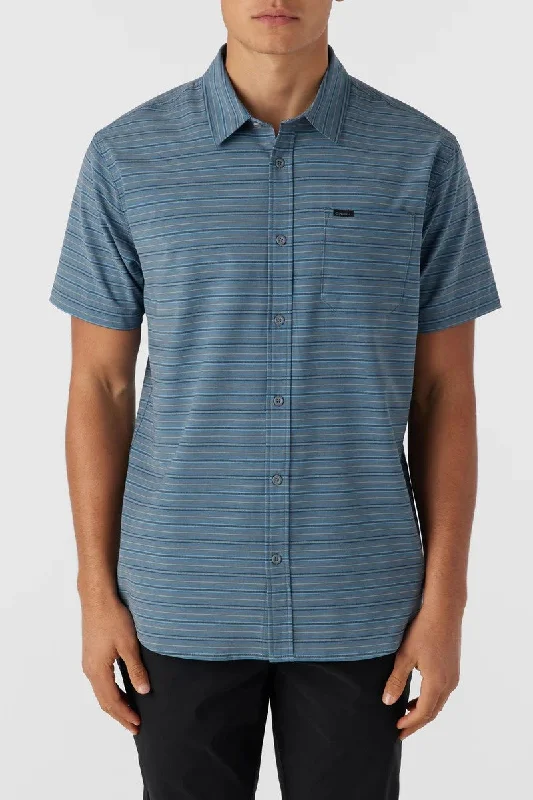 Men's adventure-ready casual wear shirt-O'neill Short Sleeve Men's Woven Shirts