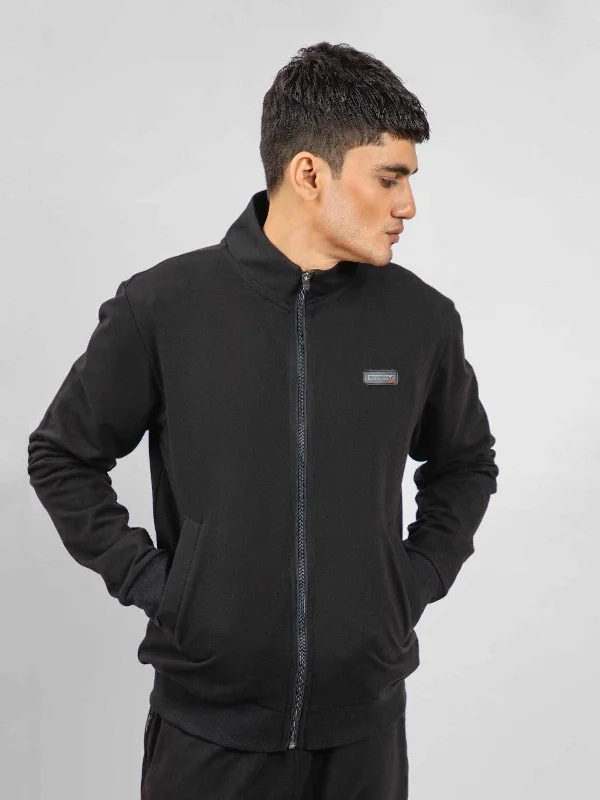 Men's adventure-ready windbreaker-Brumano