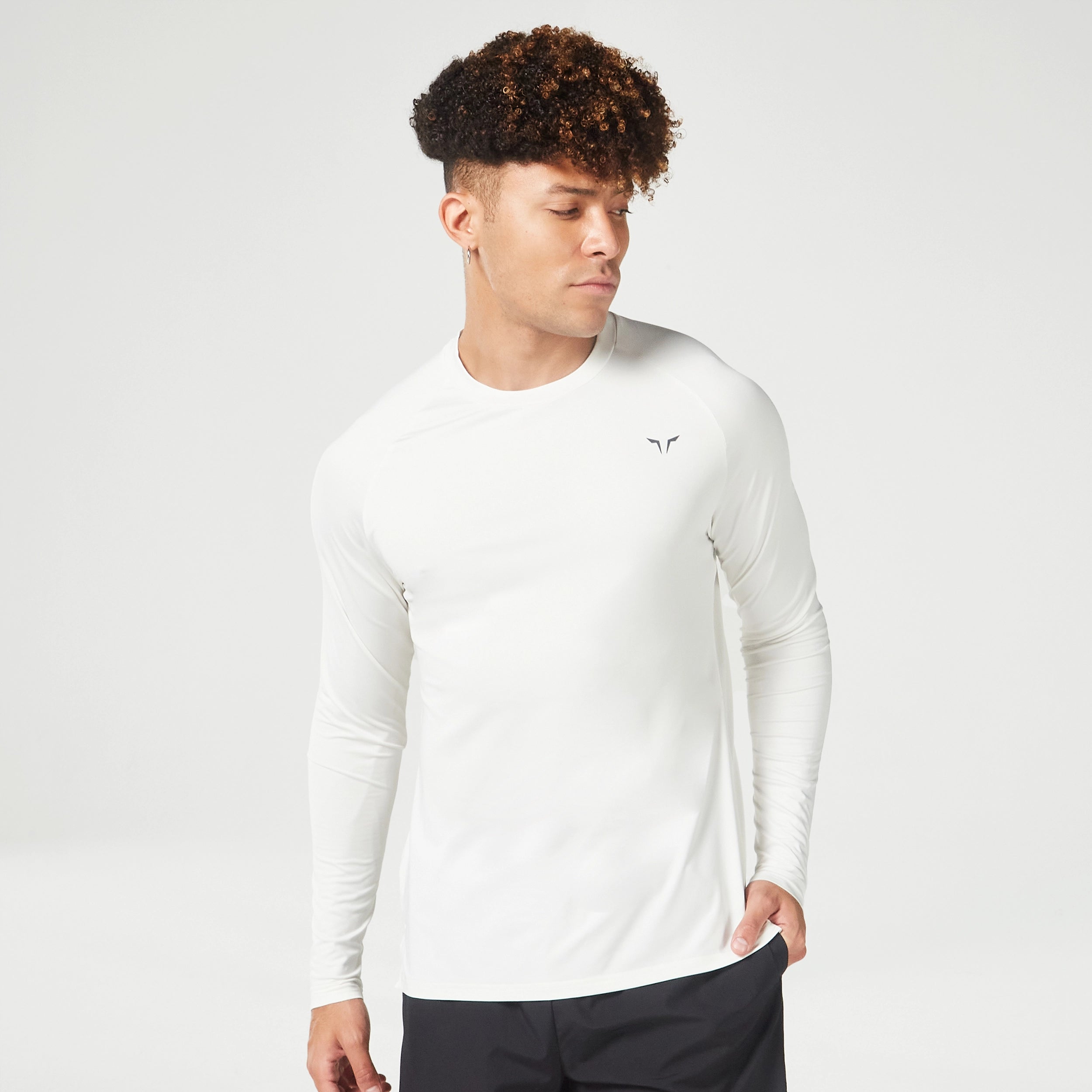 Men's muscle t-shirt-Essential Ultralight Full Sleeves Tee - Pearl White